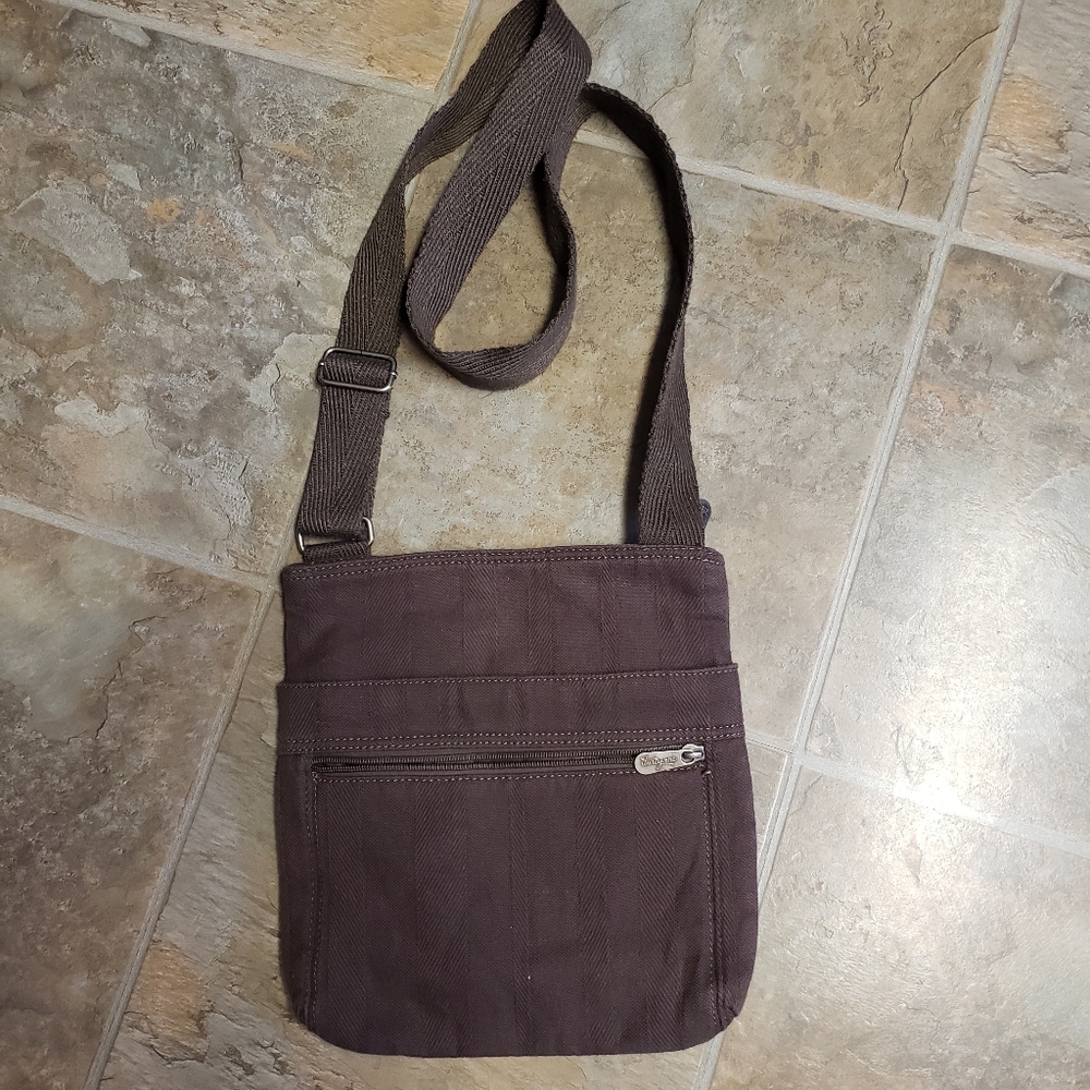 Thirty one, Brown crossbody purse